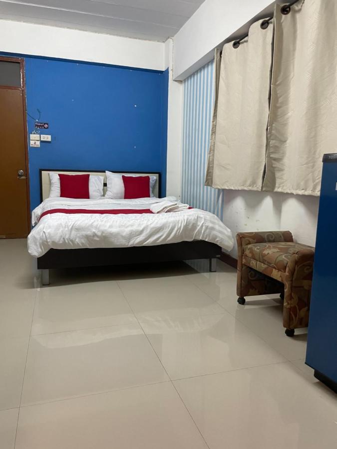 Gedkanok Apartment Бангкок Экстерьер фото